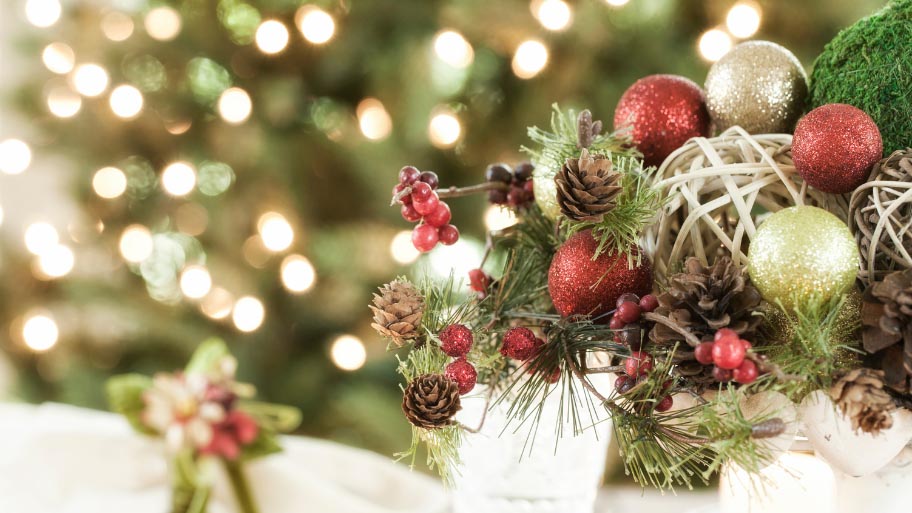 Eco-Friendly Holiday Decorations - Energy Saving Tips for the Holidays